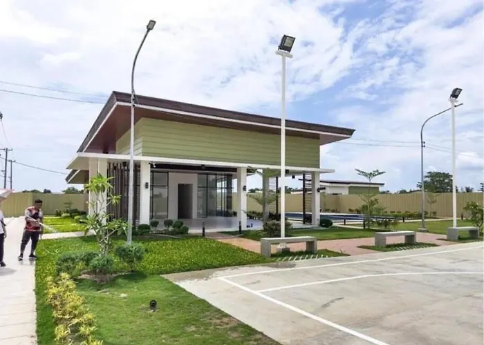 Apartment Plumera Near Airport Malls & Schools With Elevator205