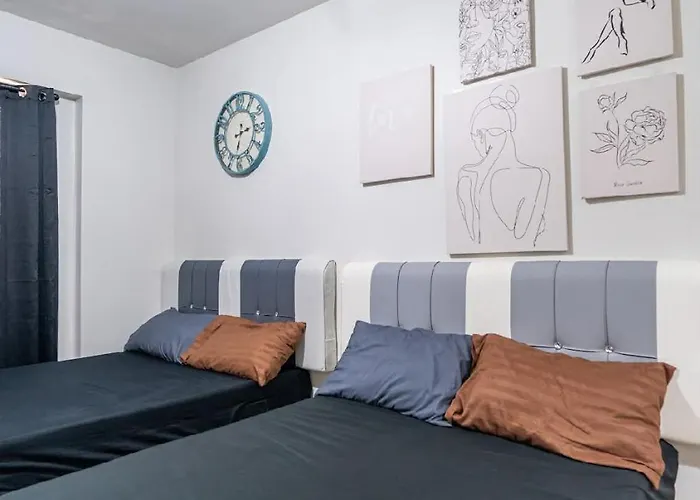Plumera Near Airport Malls & Schools With Elevator205